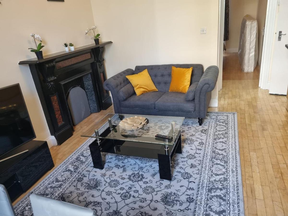 Spacious 1 Bed In West Kensington Or Hammersmith Appartamento