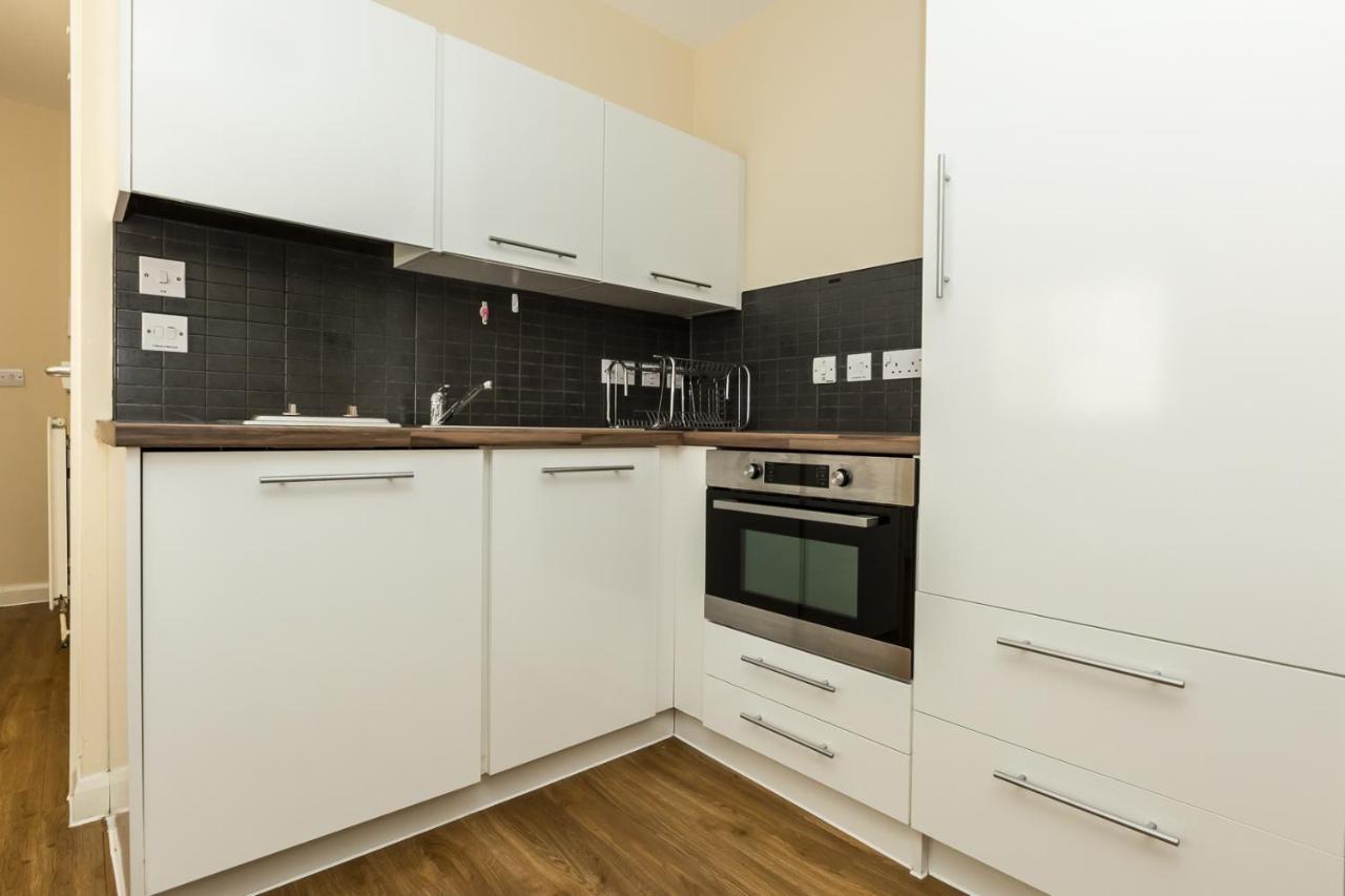 Zeni Studio, in Vauxhall London Appartamento Londra