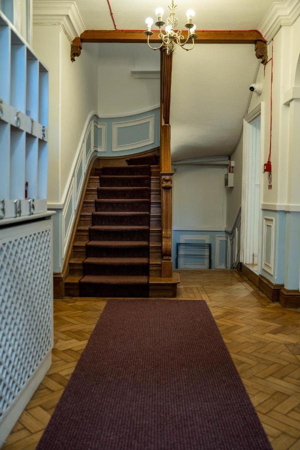 Dreamy Loft, Antique Wood Flooring & High Ceilings London