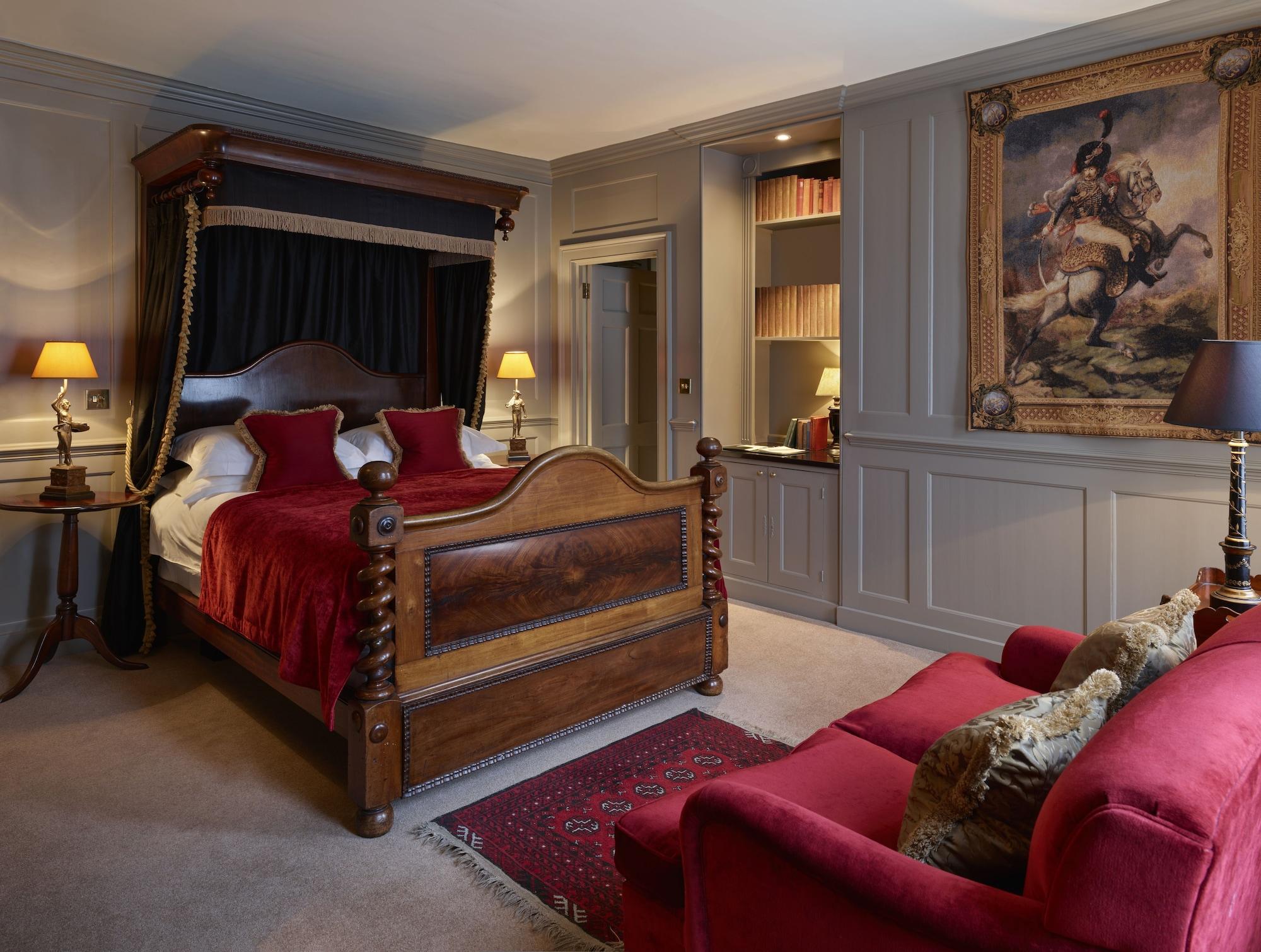 Hazlitt's 4*