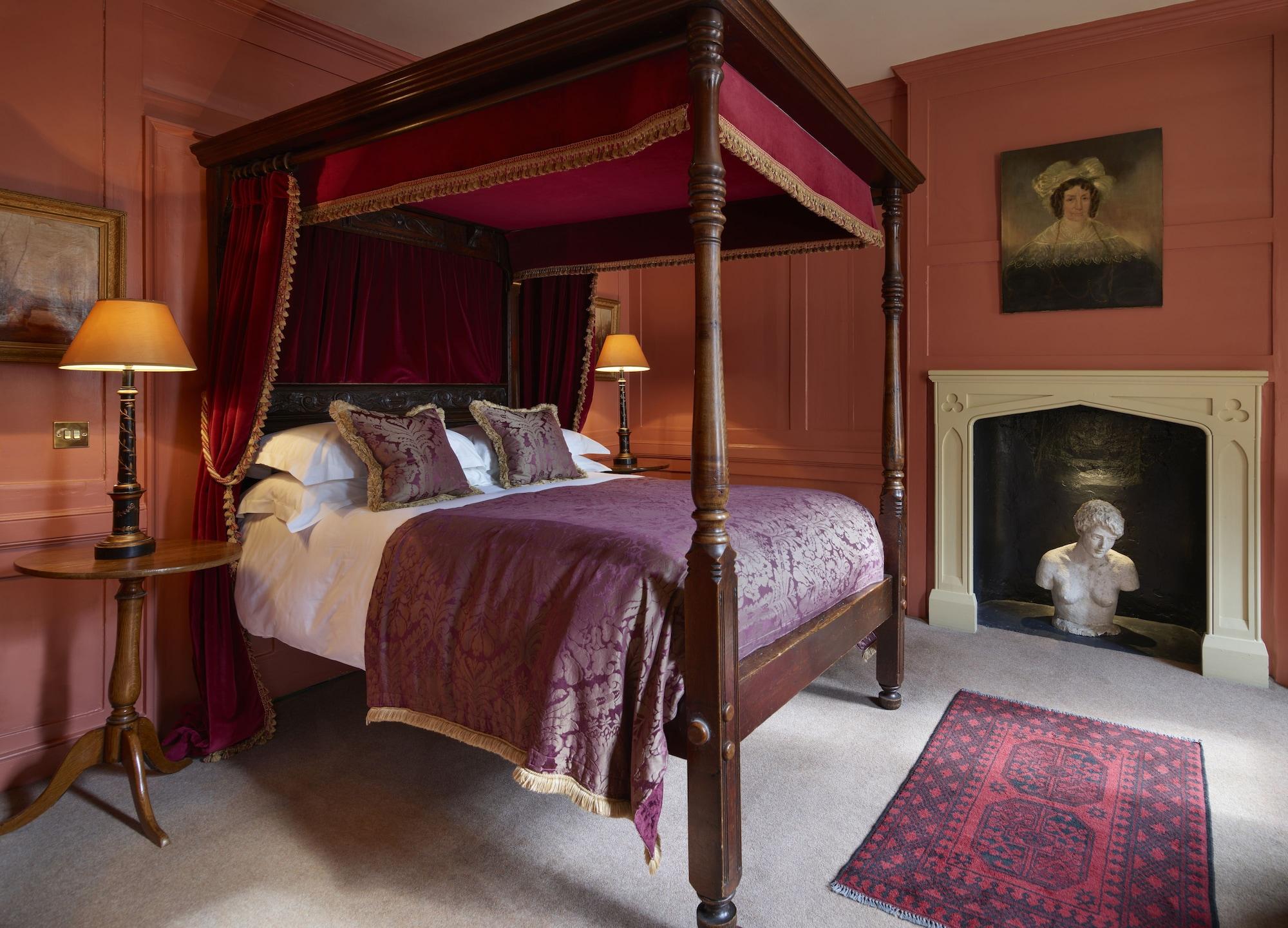 Hazlitt's 4*