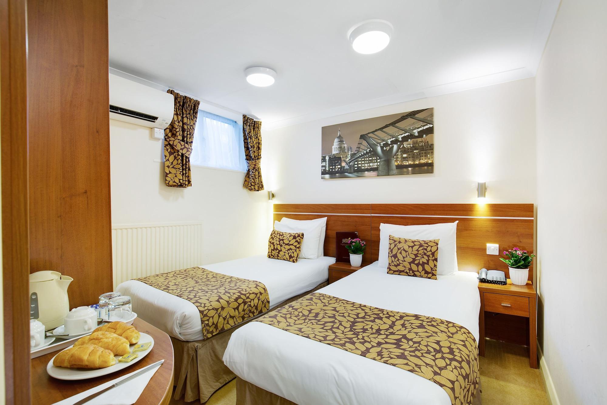 Queens Park Hotell 3*