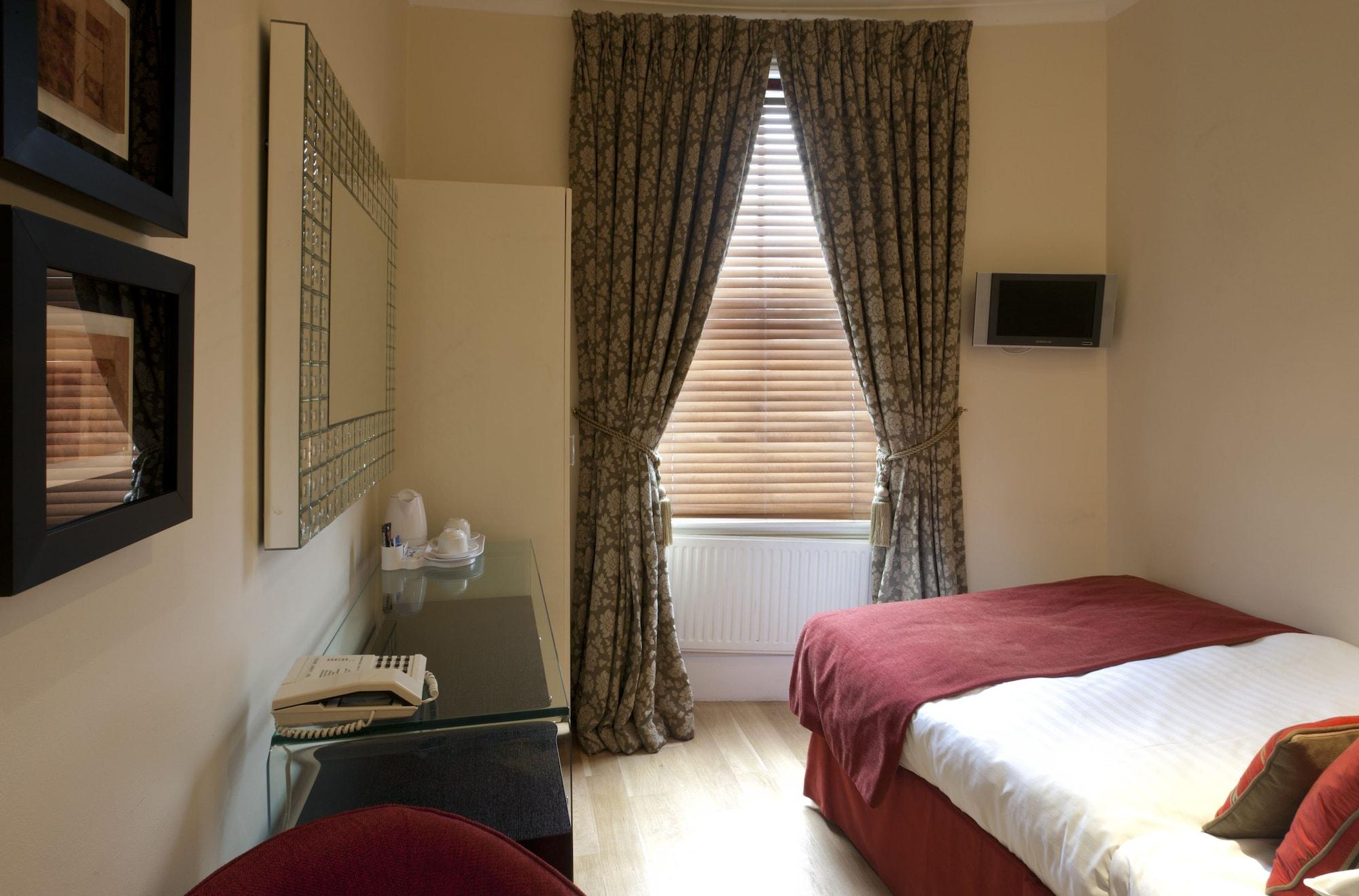 Hotell New Linden 4*