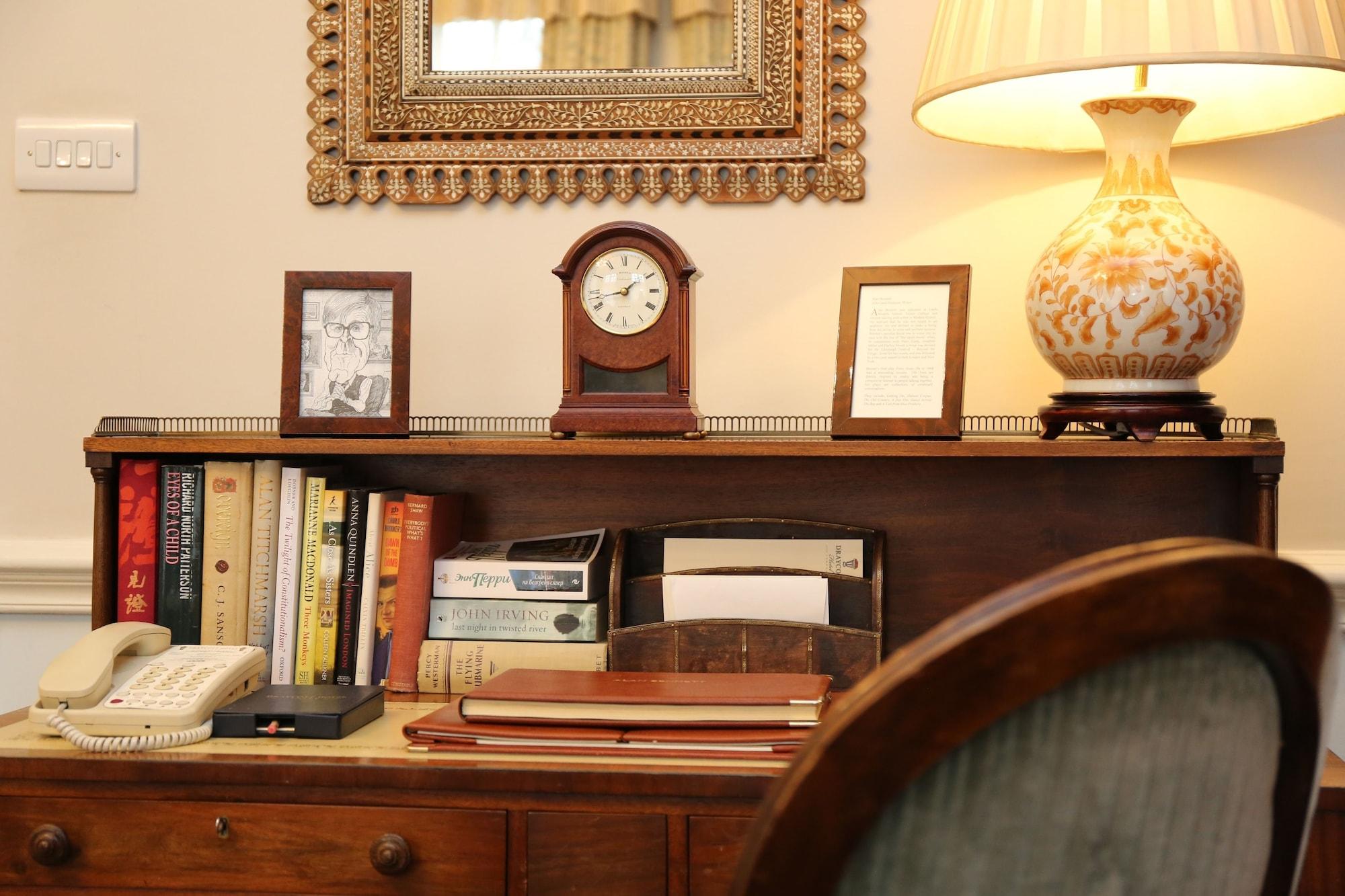 Hotel The Chelsea Townhouse By Iconic Luxury 5*