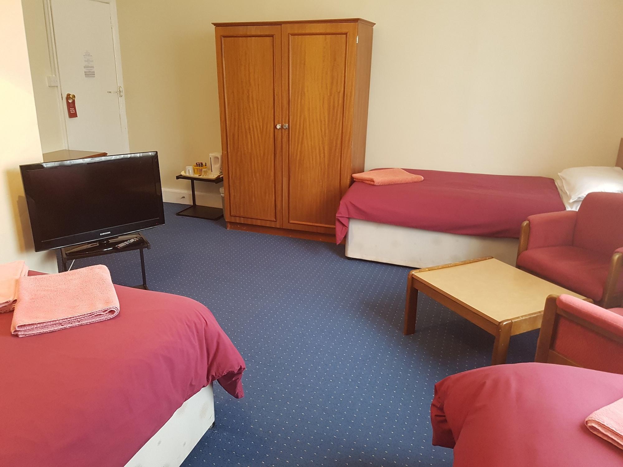 Avoca House Hotel