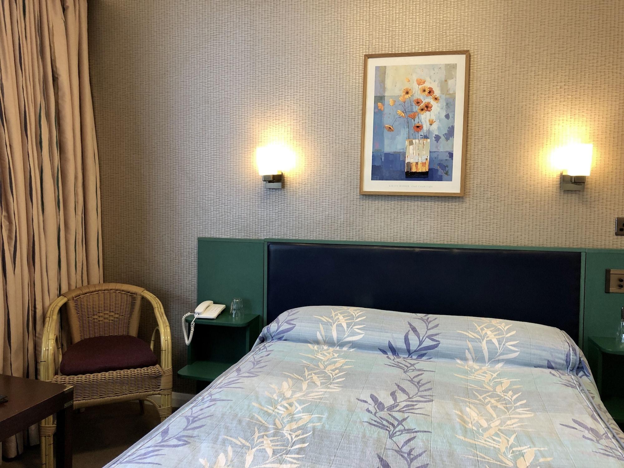 Mitre House Hotel