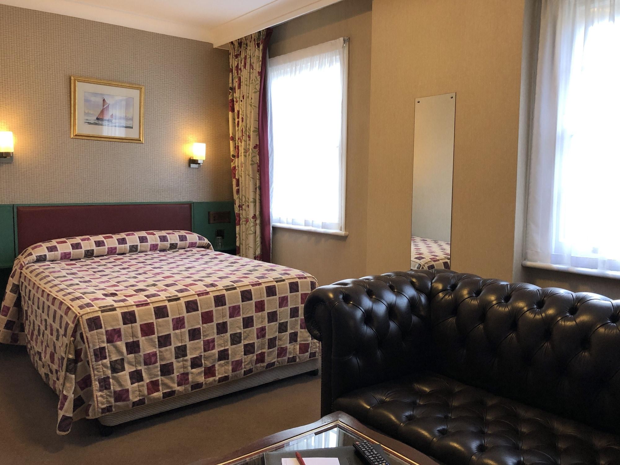 Mitre House Hotel London