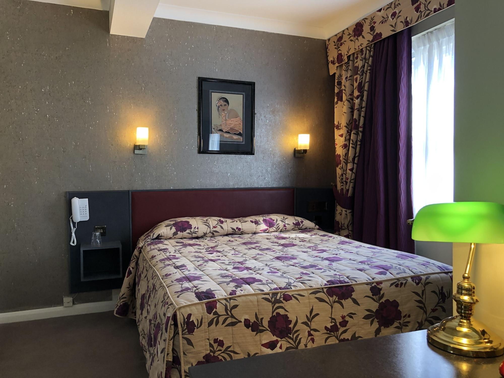Mitre House Hotel London