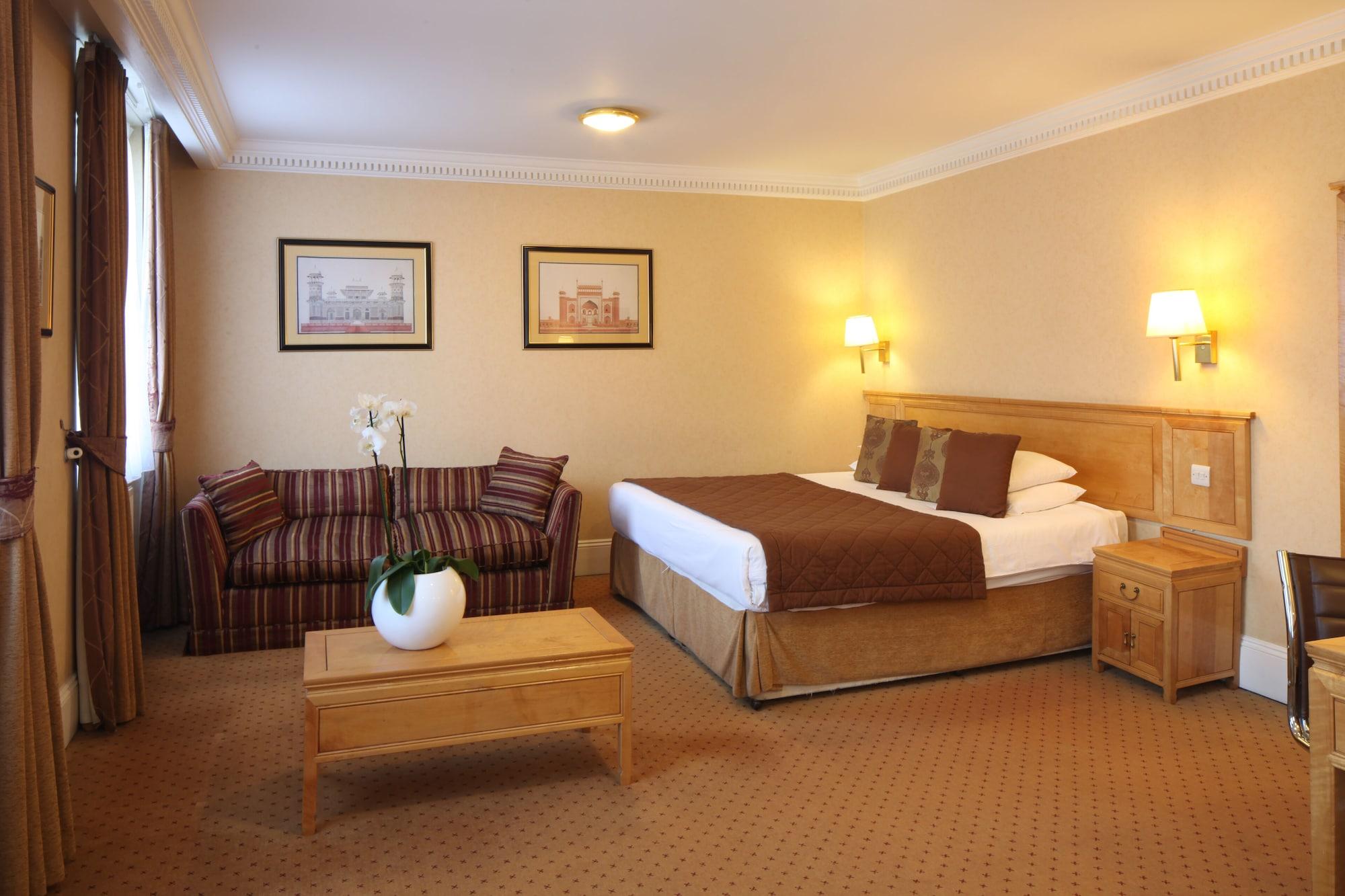 Hotel Grange Buckingham 4*