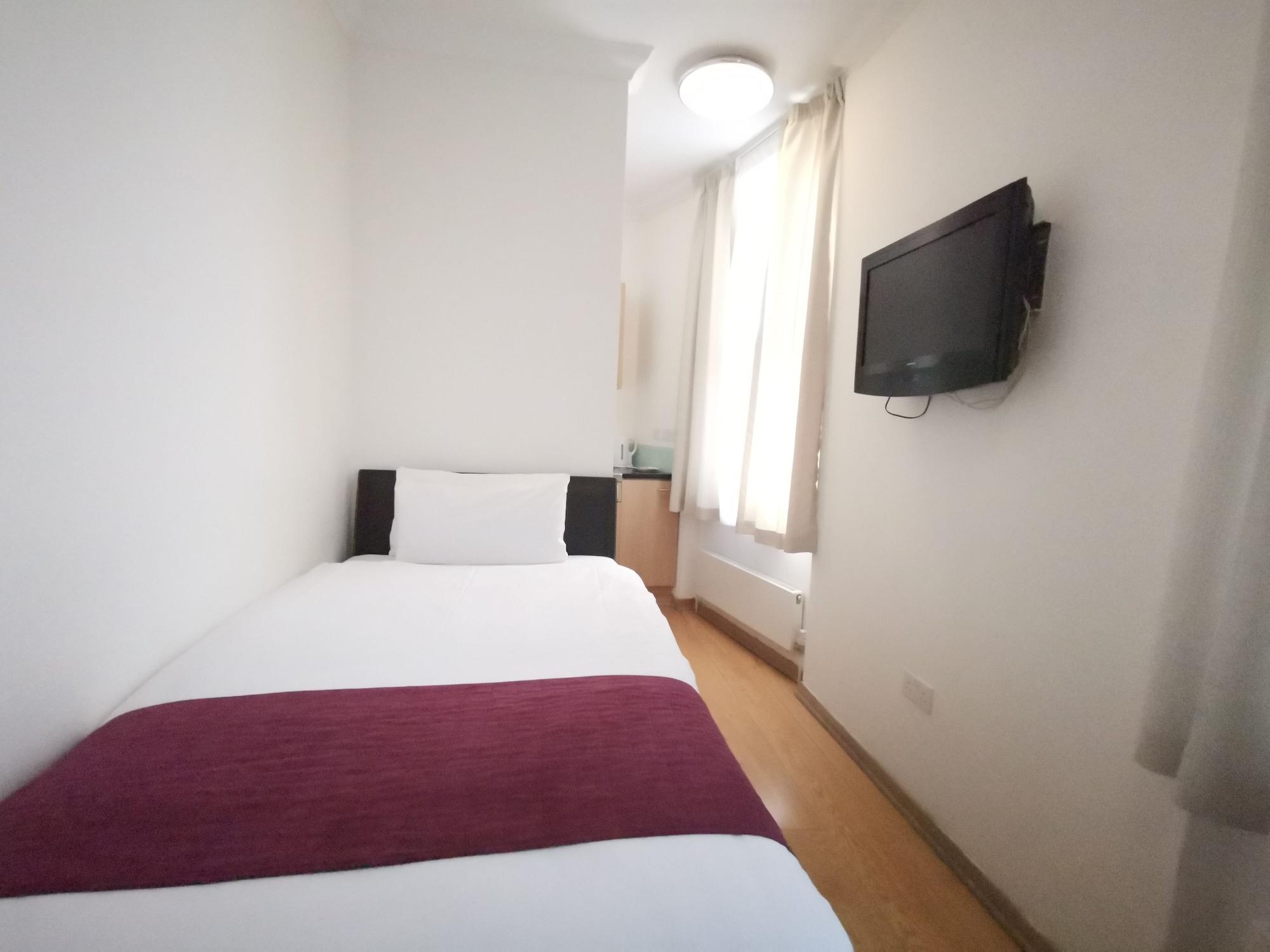 The Royale Chulan Hyde Park Hotel 3*