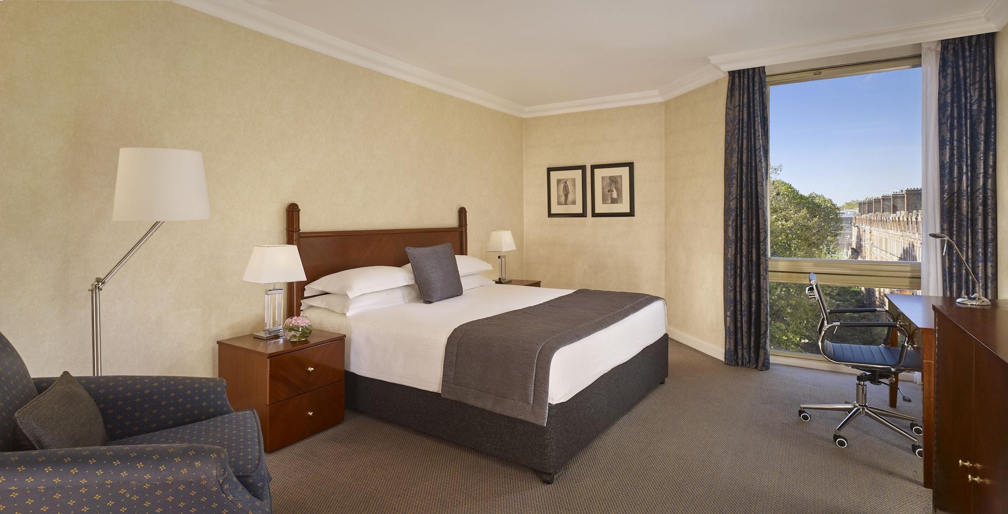 Hotel Millennium Gloucester 4*