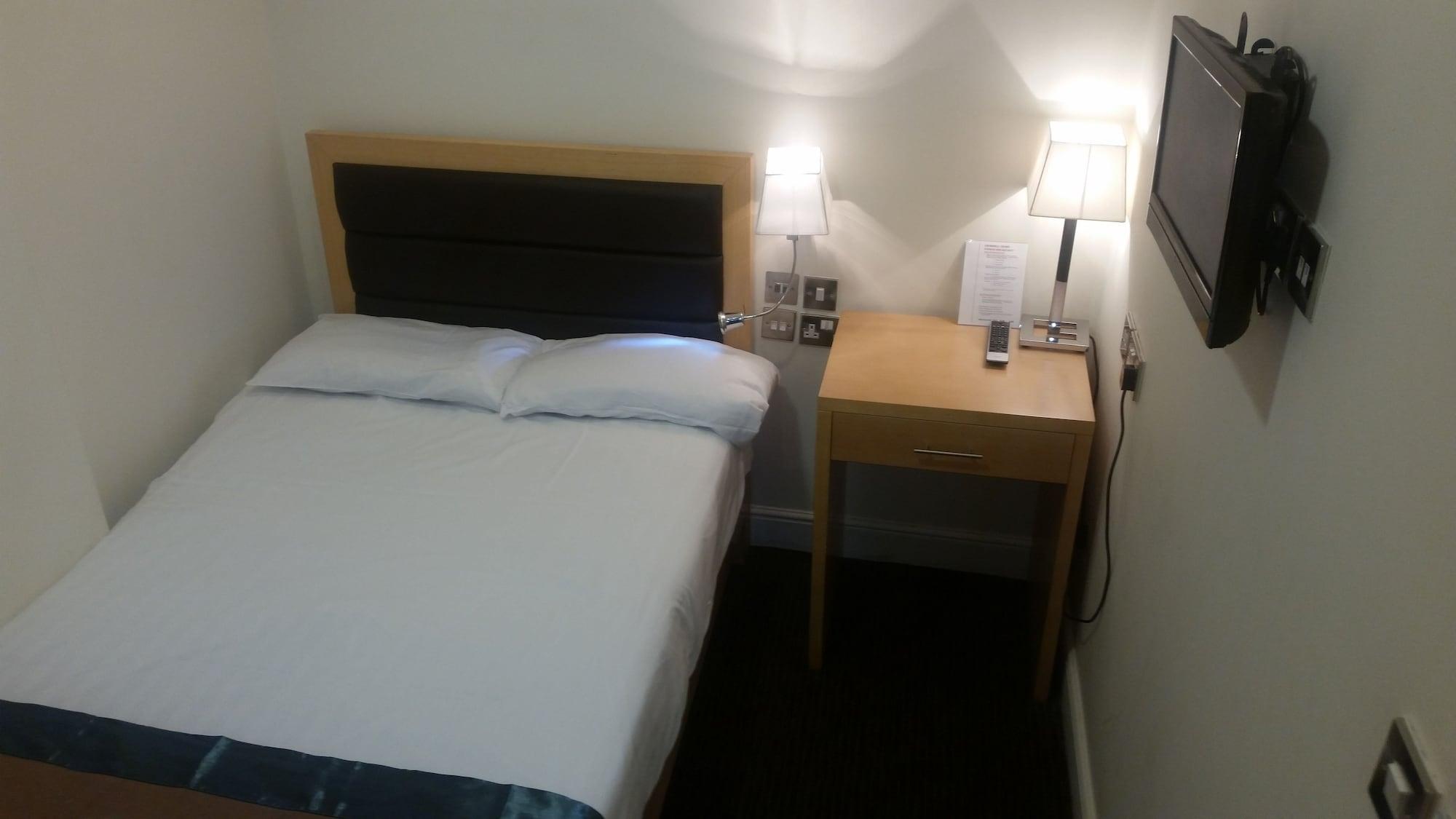 Cromwell Hotell