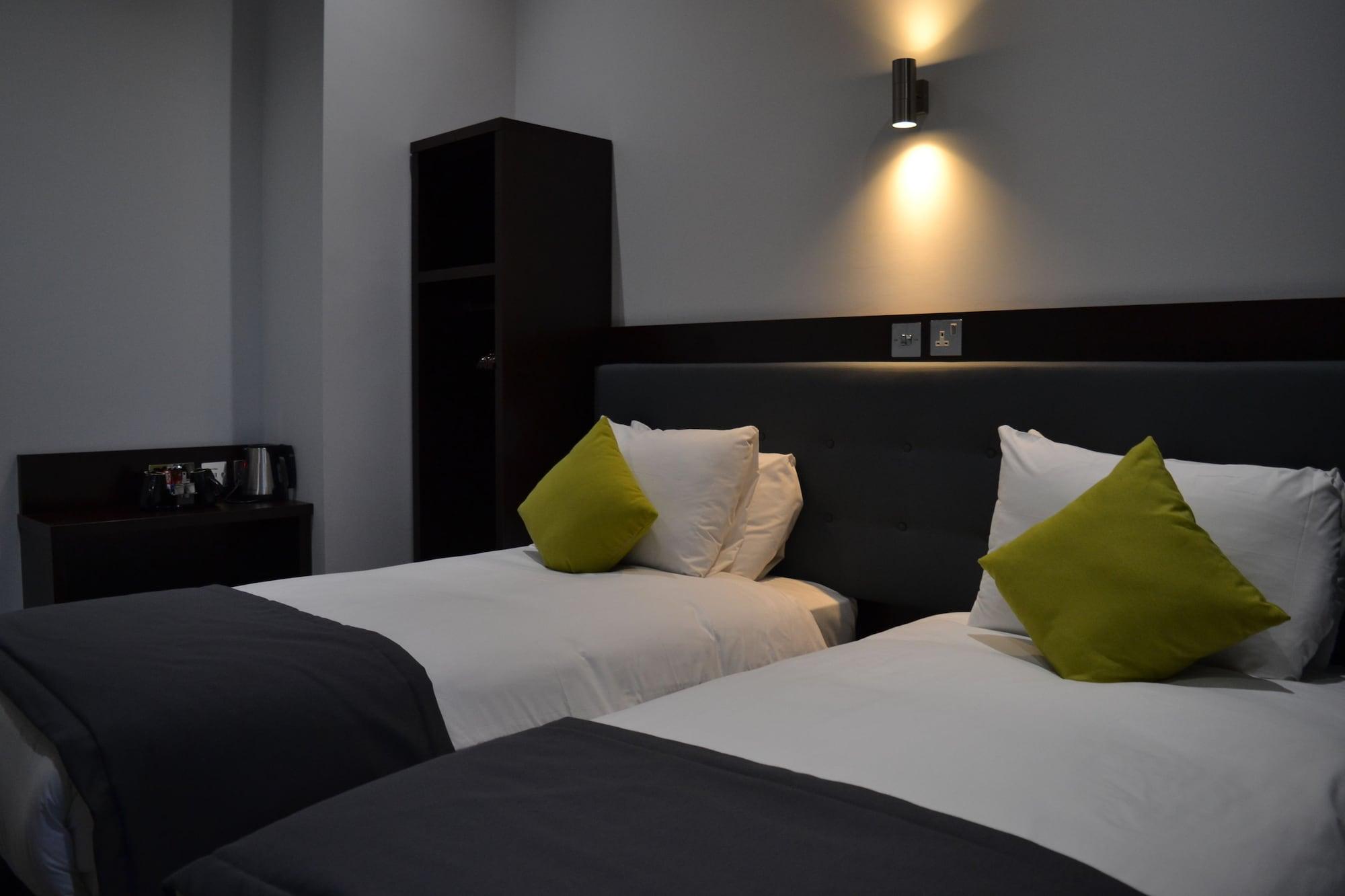 Hotel Trebovir London