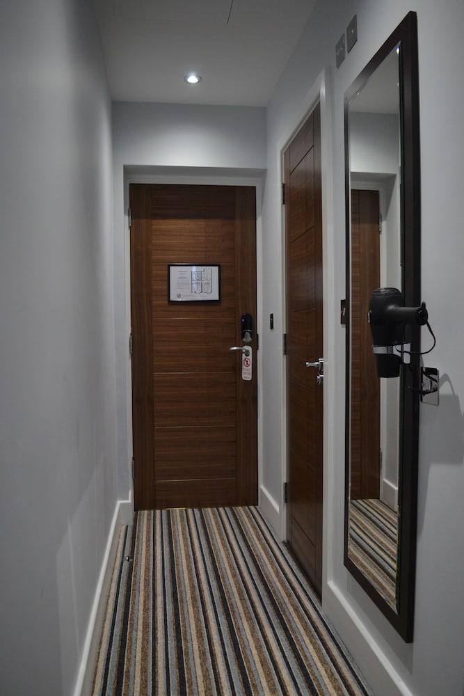 Hotel Trebovir
