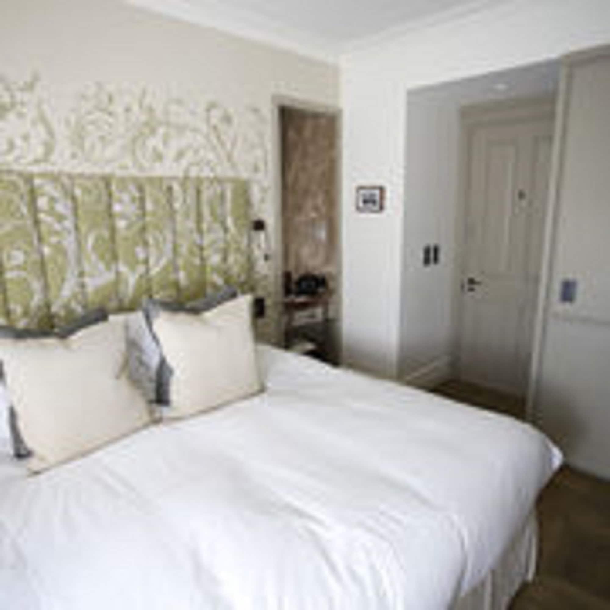 Hotel The Adria London