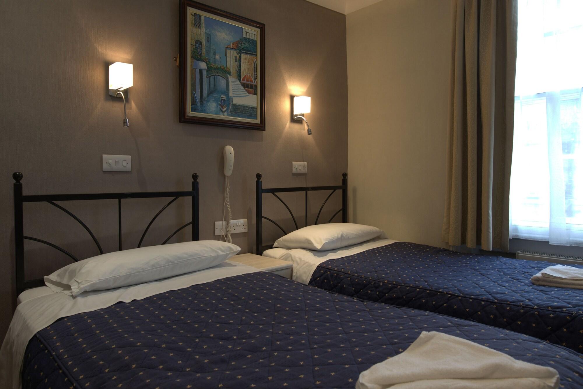 Hotell Central Hotel 2*