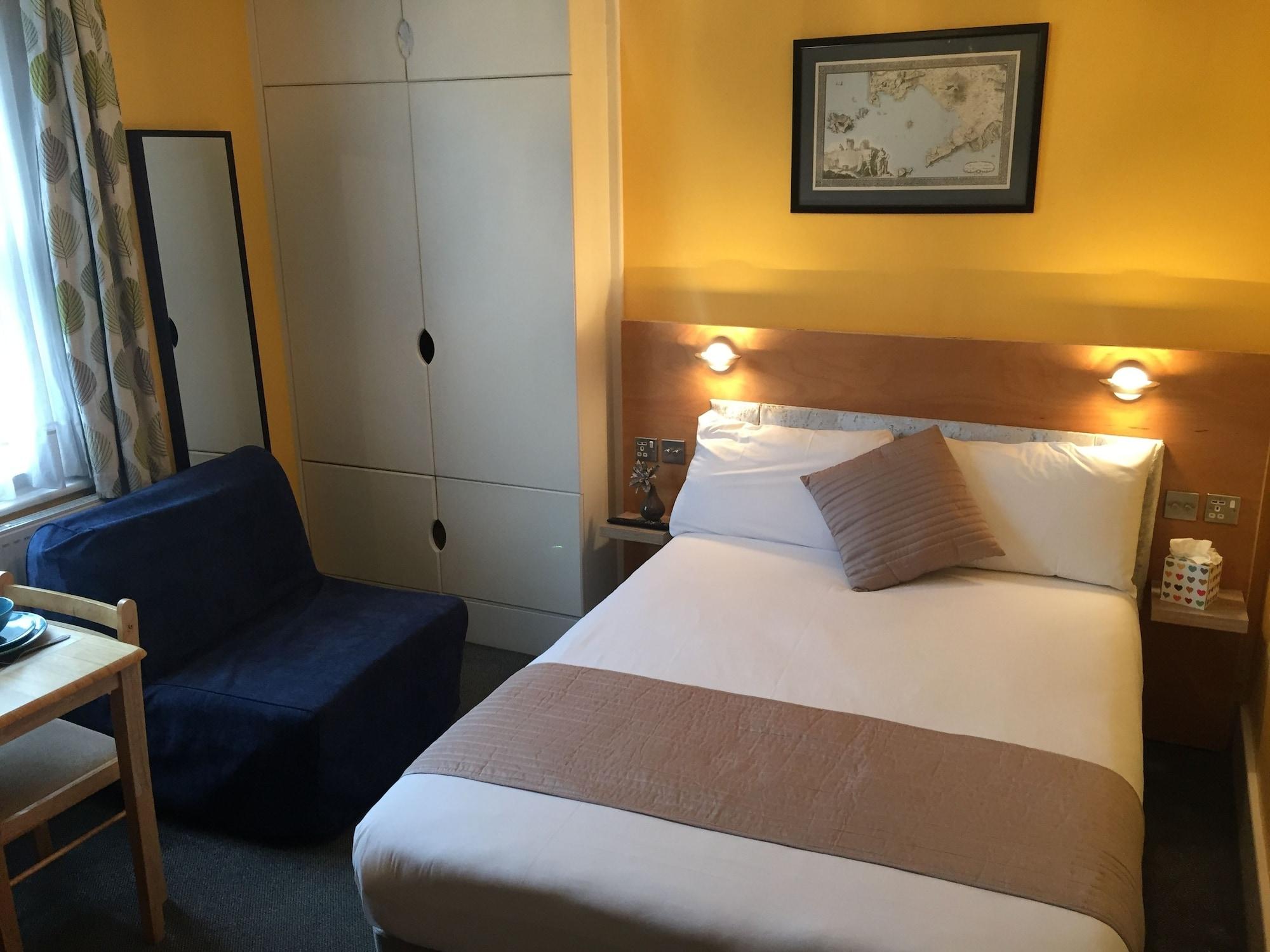 United And Hotel London