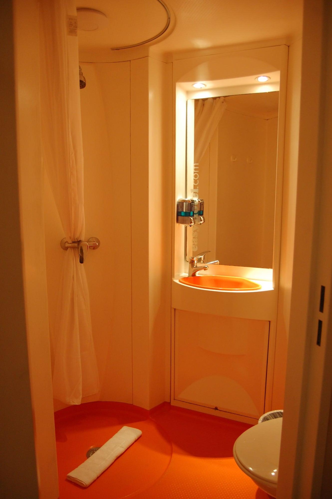Easyhotel South Kensington Hotel