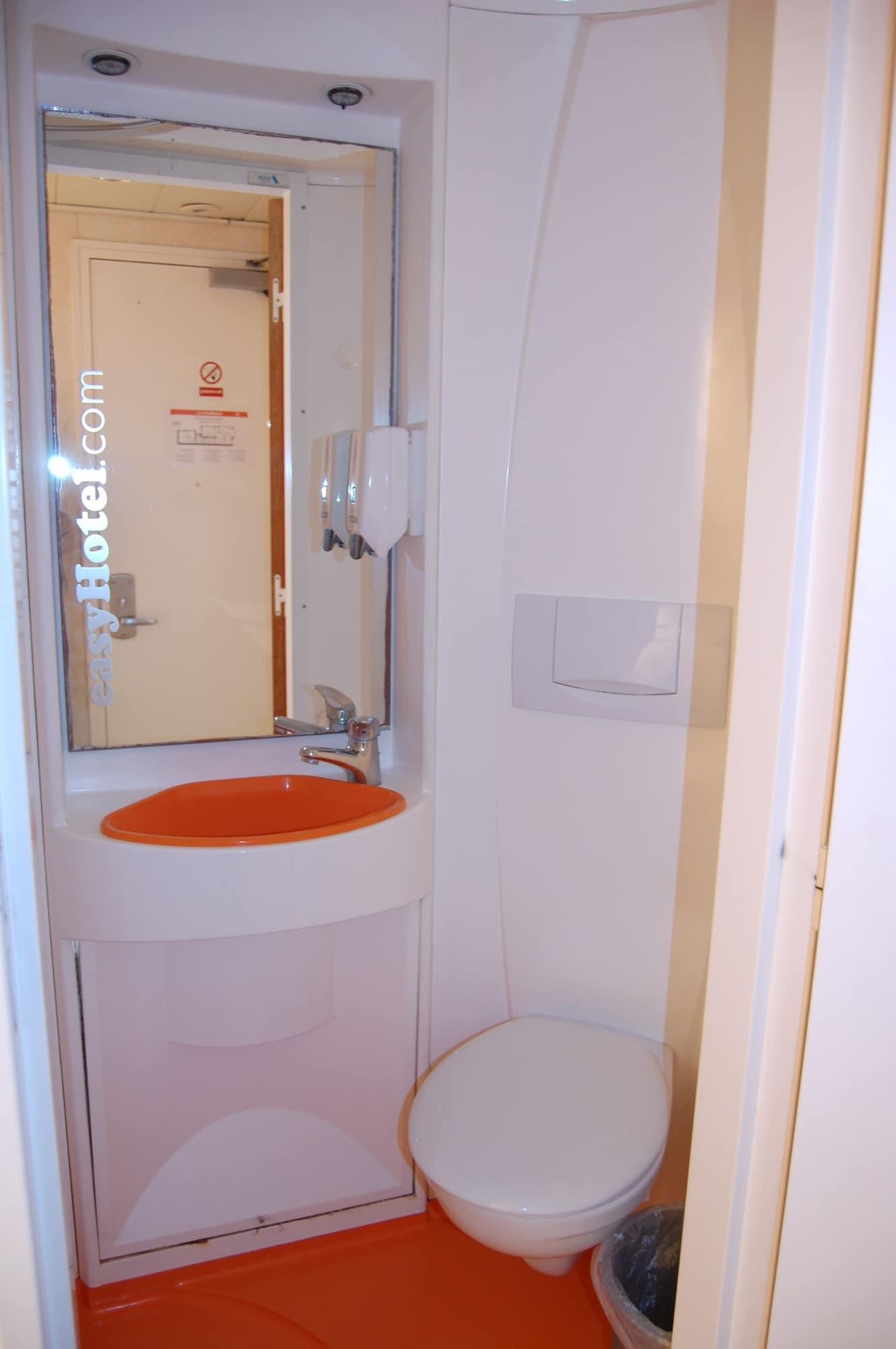 Easyhotel South Kensington