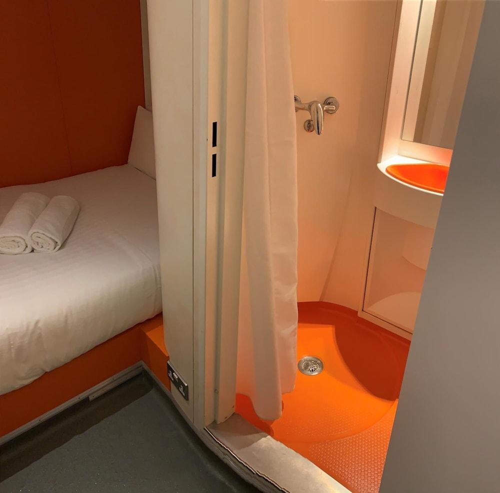 Easyhotel South Kensington Hotel