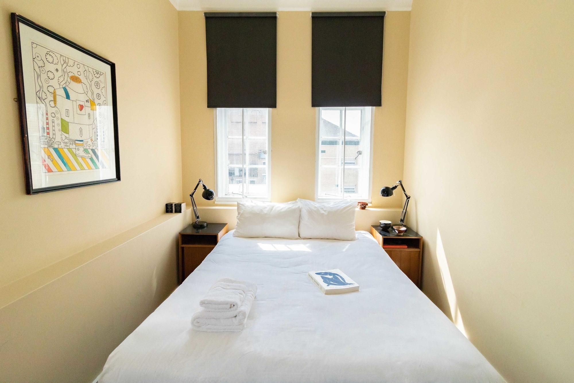 Green Rooms Hotel 2*