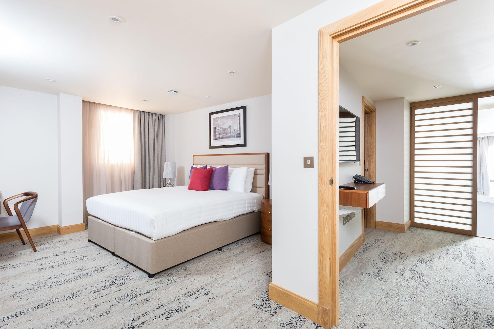Sanctum International Belsize Apartment