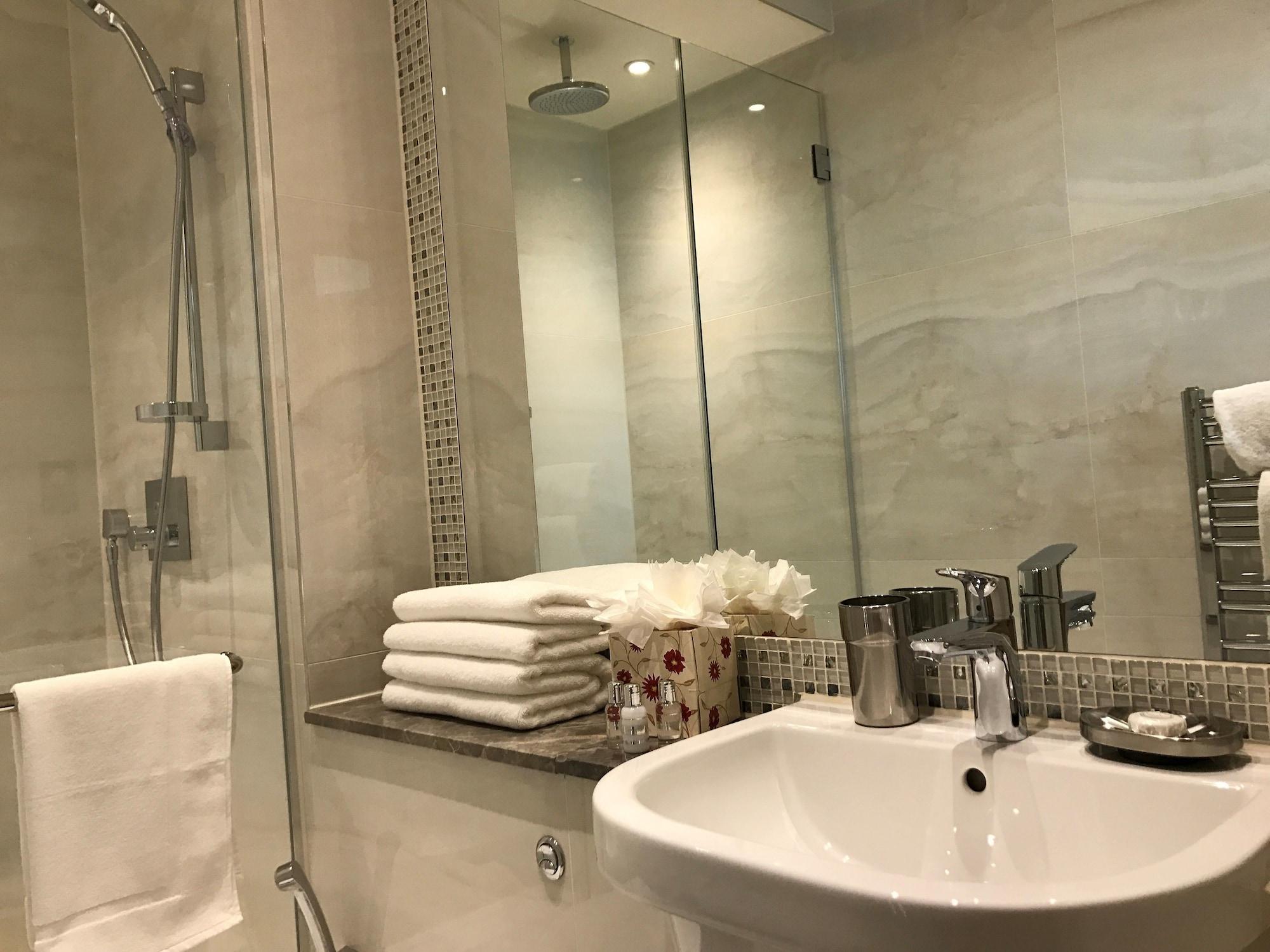 Apartment Sanctum International Belsize London