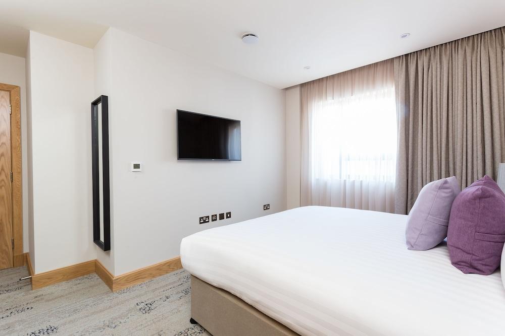 Sanctum International Belsize Apartment