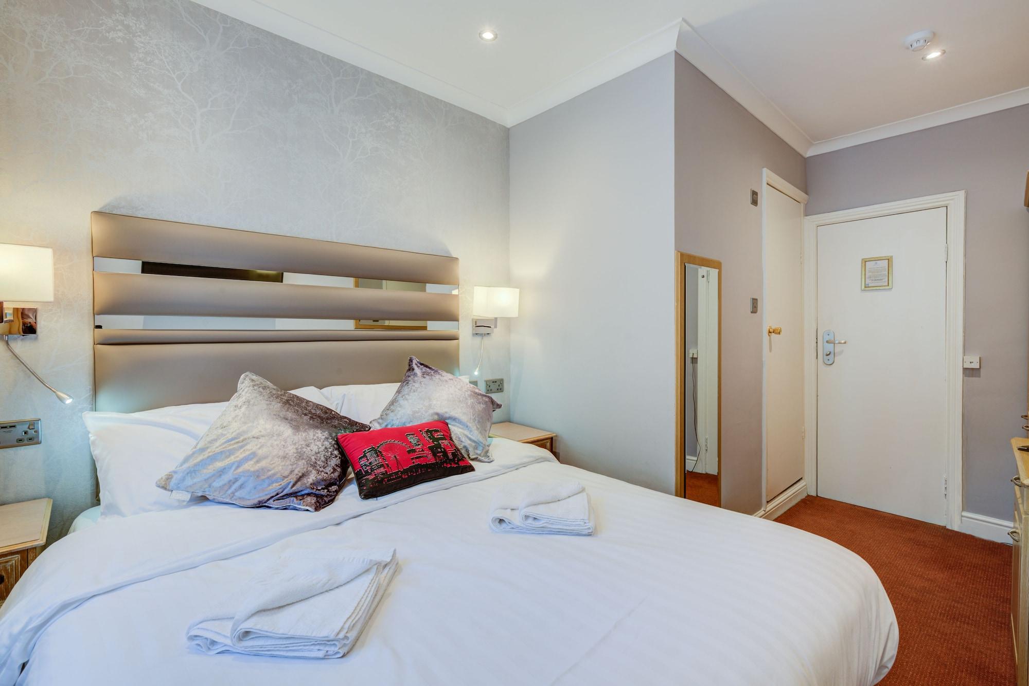 Admiral At Park Avenue London