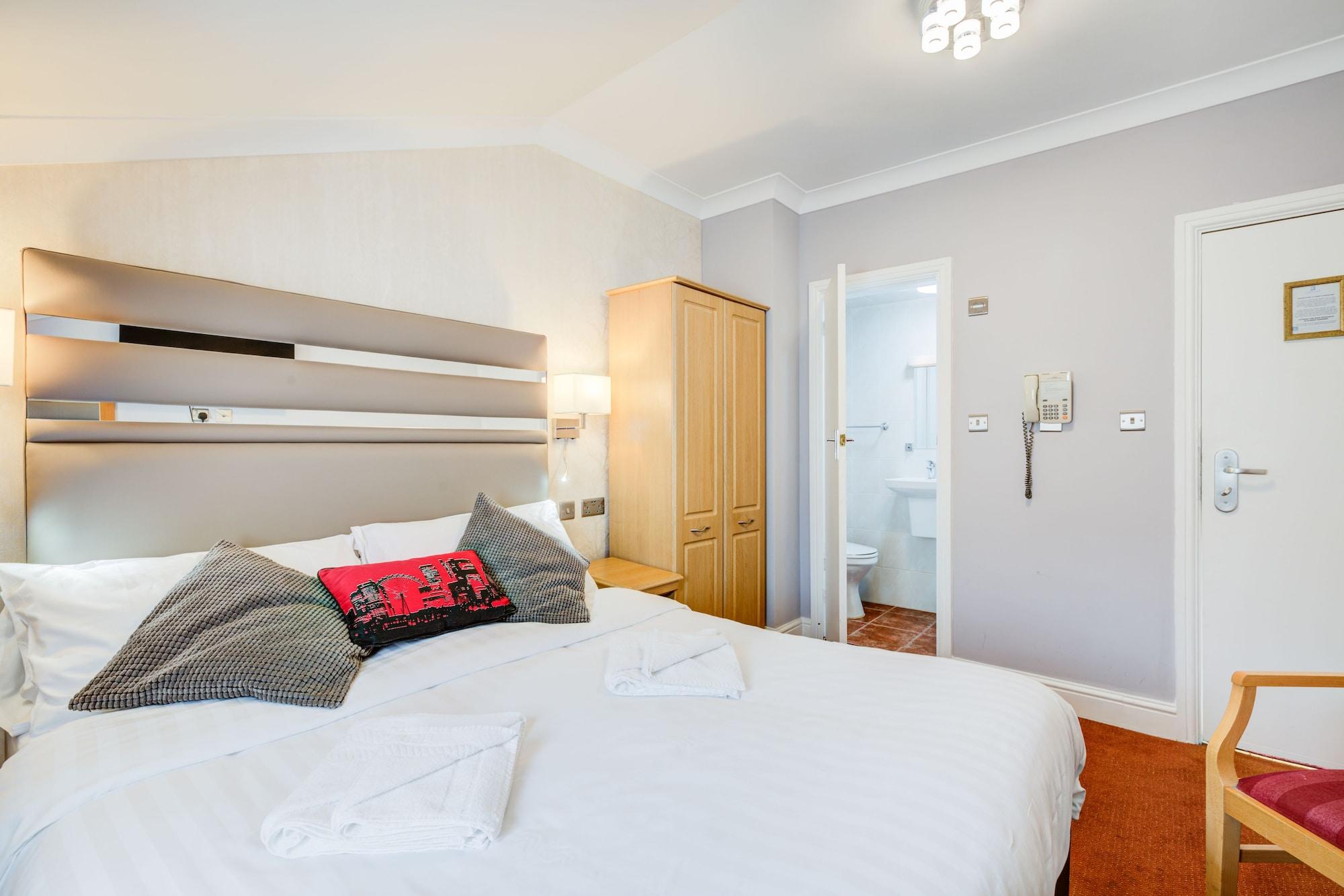 Hotell Admiral At Park Avenue 3*