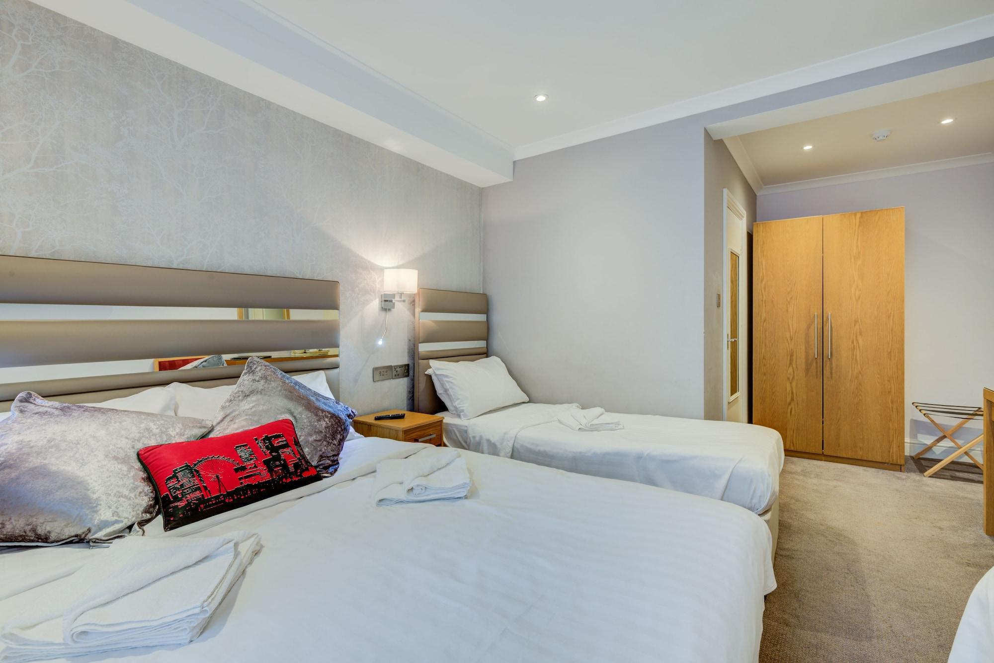 Admiral At Park Avenue London