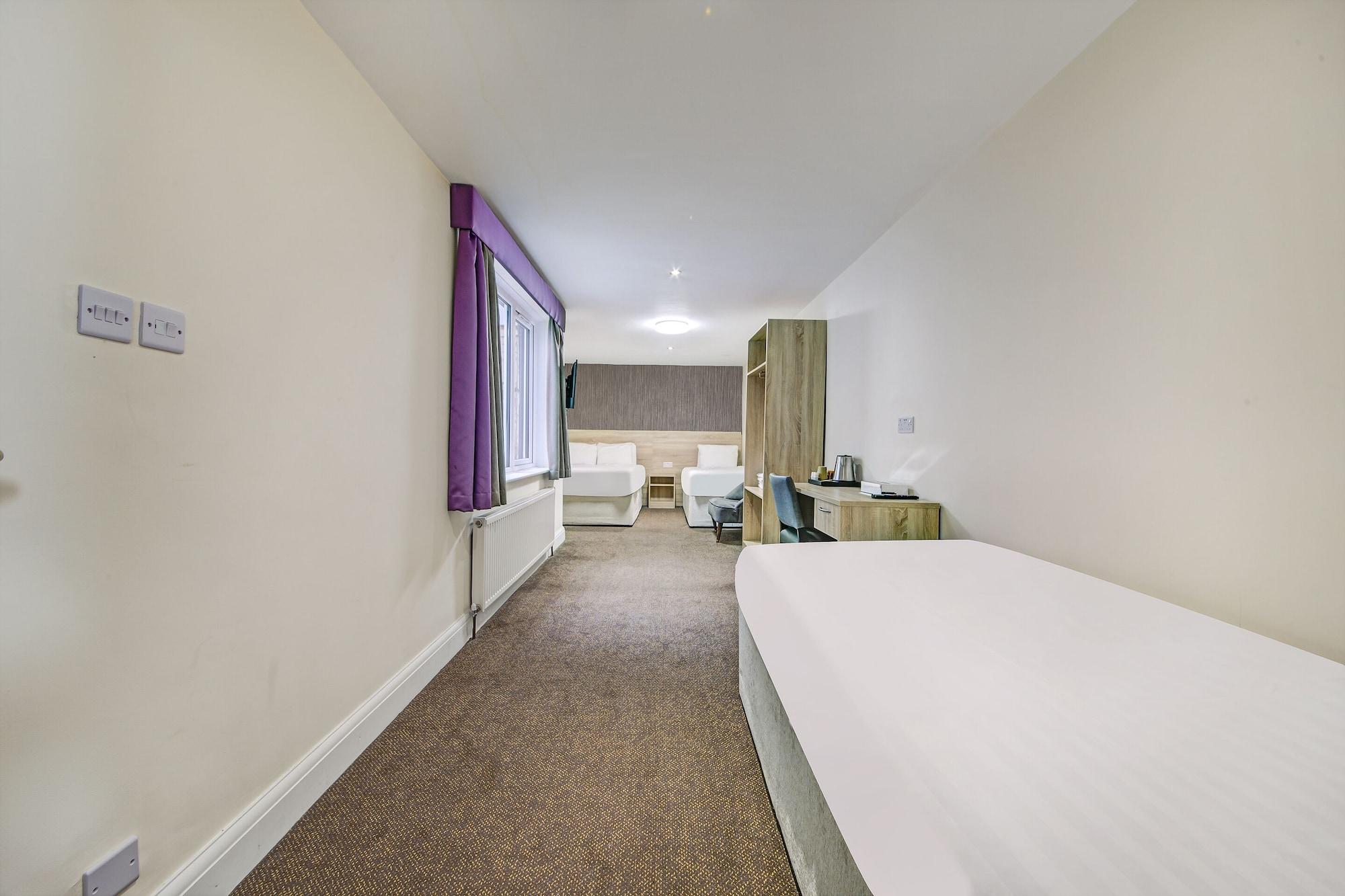 Oyo 24 Sussex, Paddington Hotel