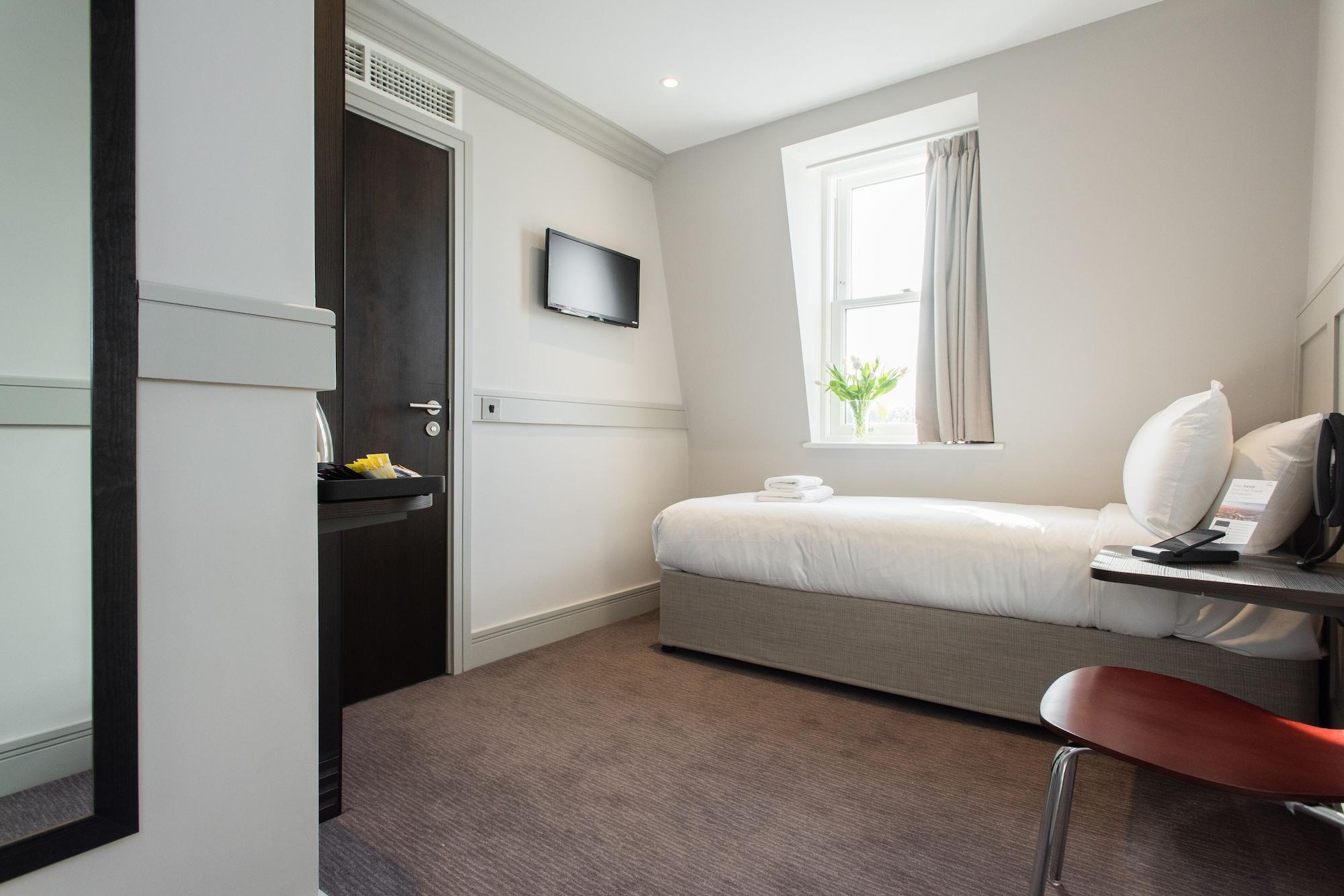 Mowbray Court London