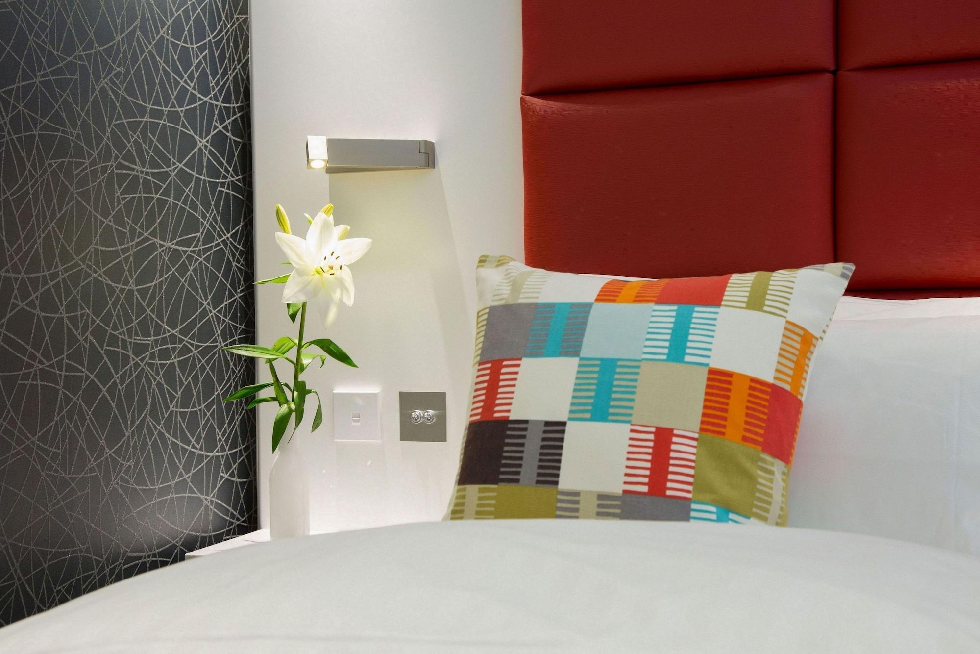 Henley House Hotel London