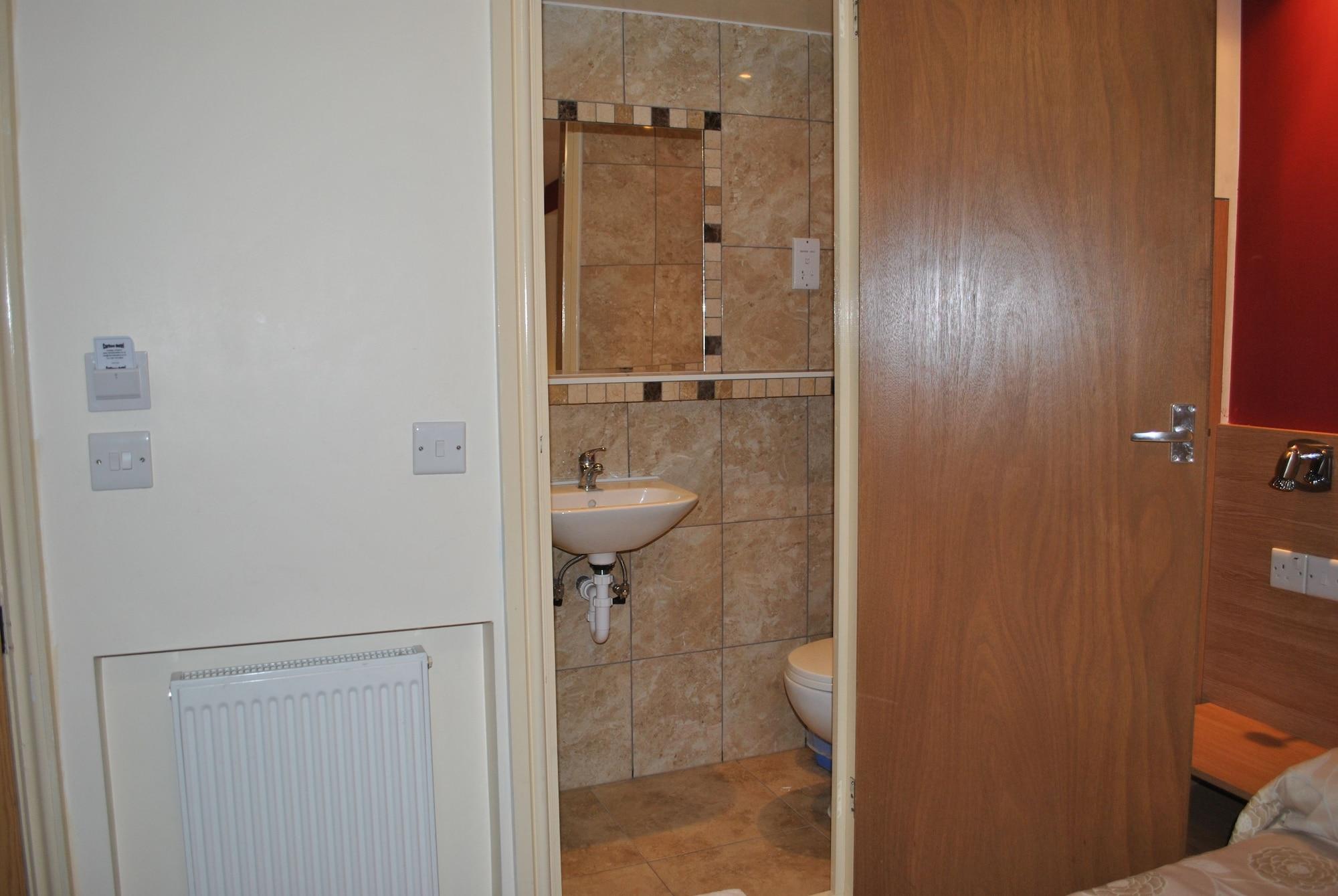 Guest house Carlton London