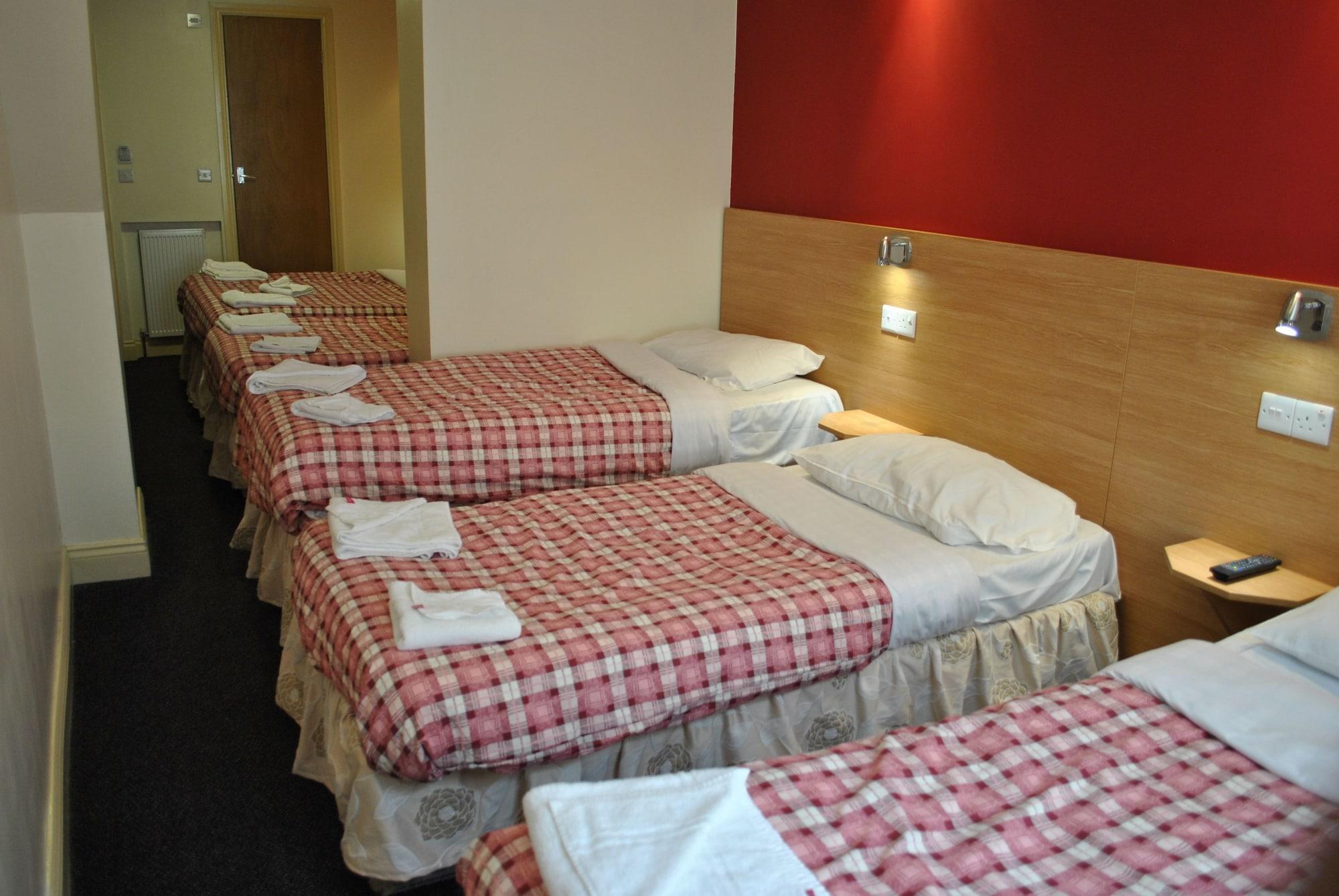 Carlton Guest house 2*