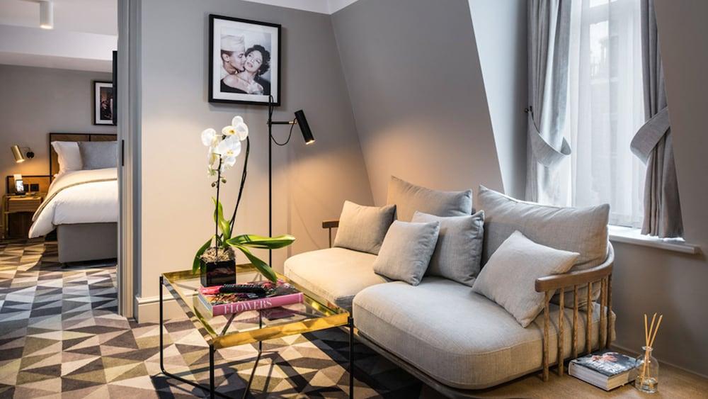Hotel Victory House Leicester Square 4*