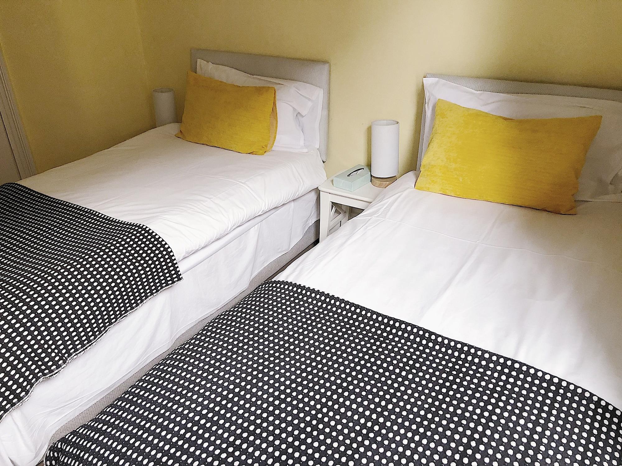 Caspian 3* London