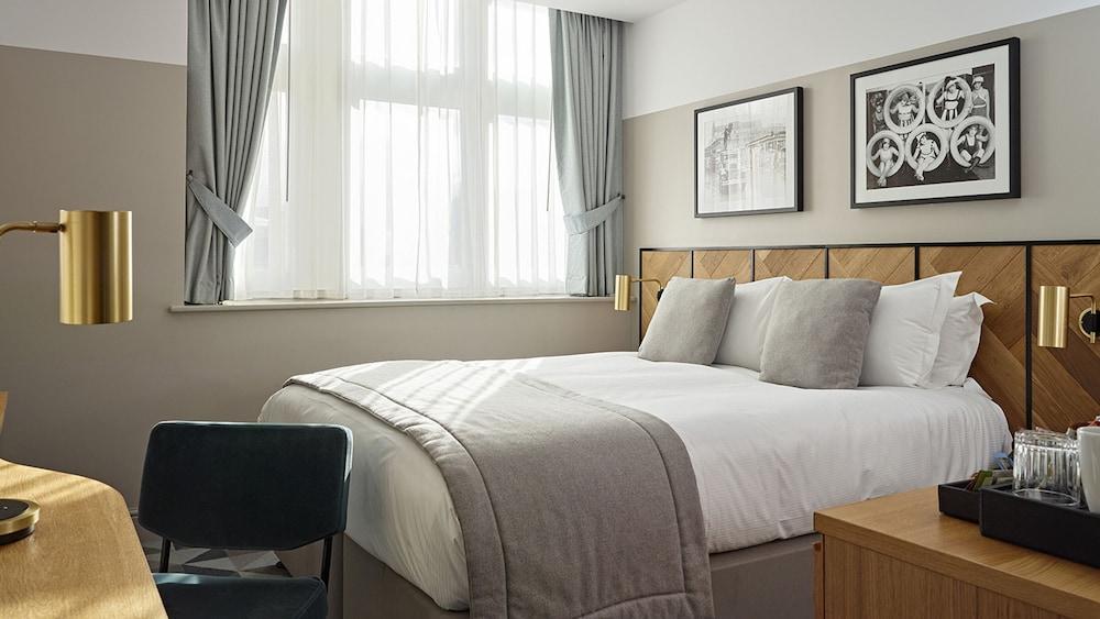 Hotel Victory House Leicester Square 4*