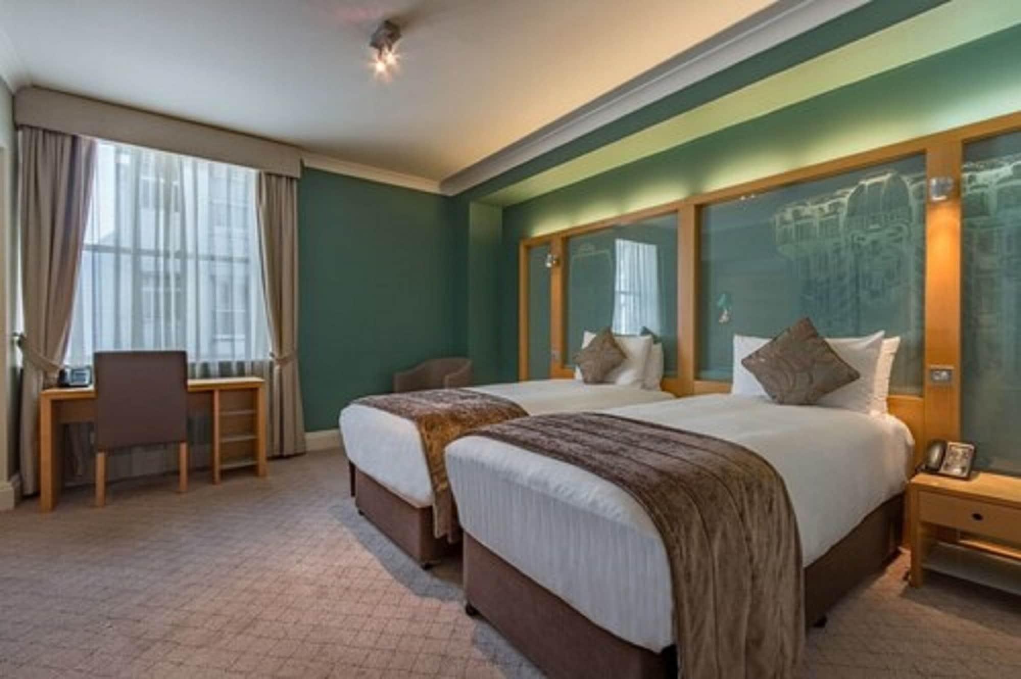 Hotel The Cumberland, Londra