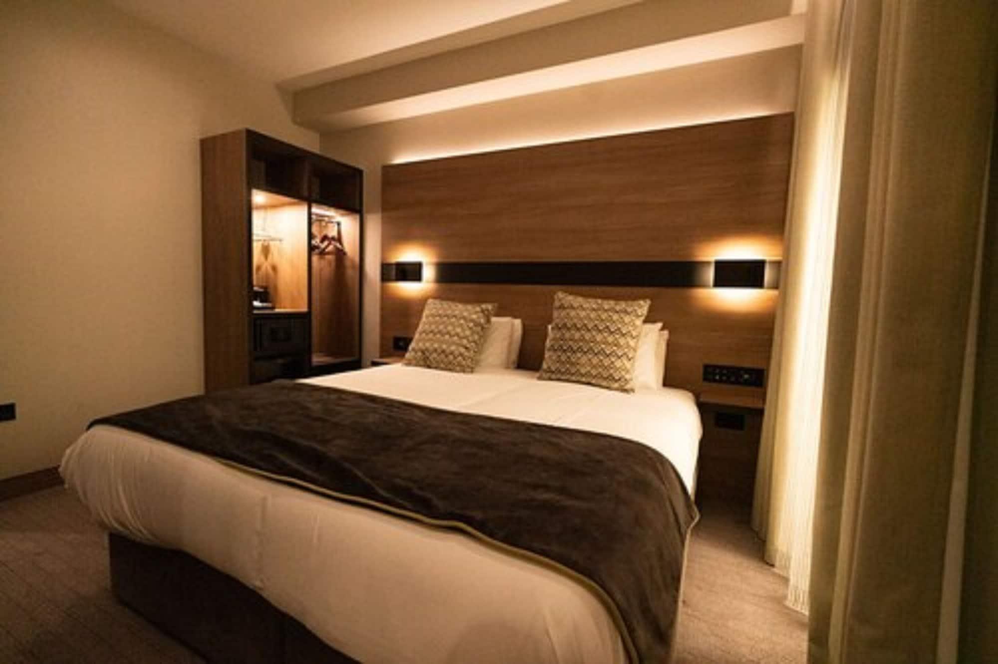 Merit Kensington 4* Londra