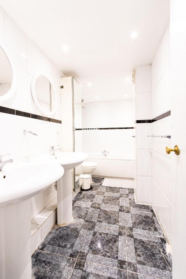 Gorgeous 4 Bedroom 5 Bathrooms House In Marble Arch, Near Oxford Street Feriehus *