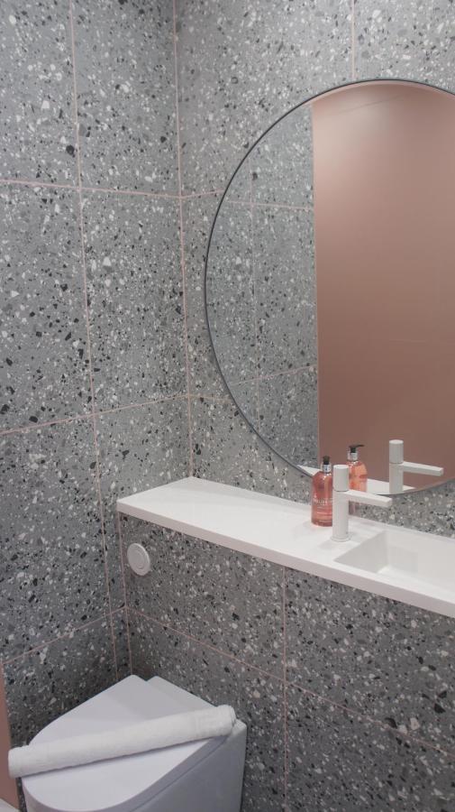 Brick Lane Base Apartment *