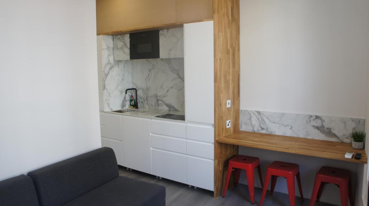 Brick Lane Base Apartment