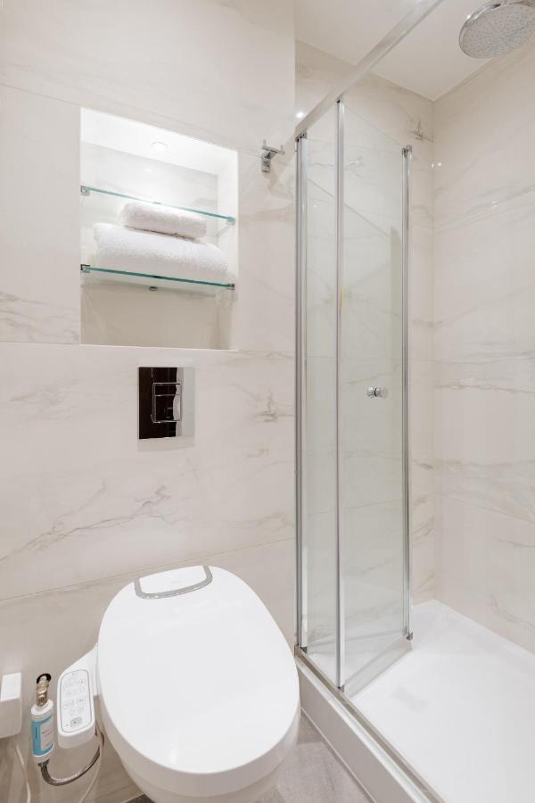 Hotell Sonder The Voyage 4*