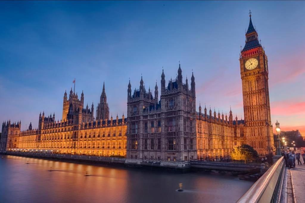Park View Apartment London