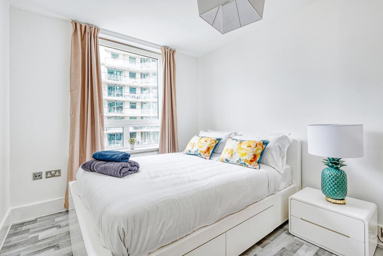 Riverside 2-bedroom Apartment