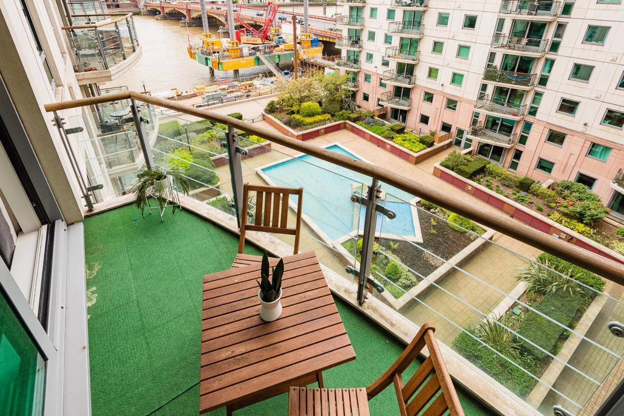 Apartment Riverside 2-bedroom *