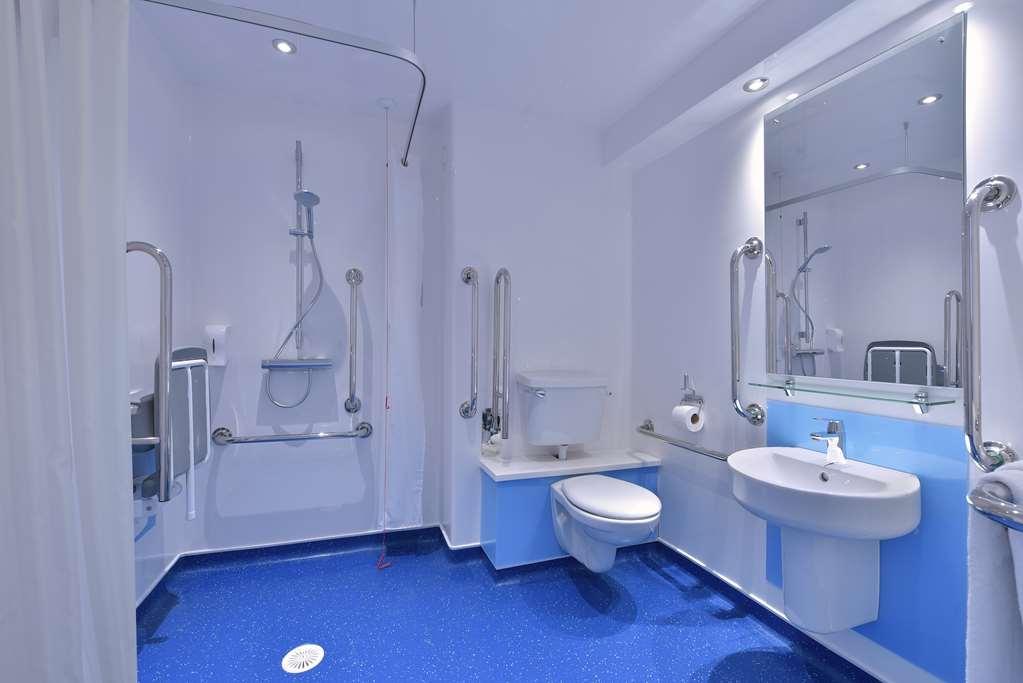 Travelodge Southwark 3* London