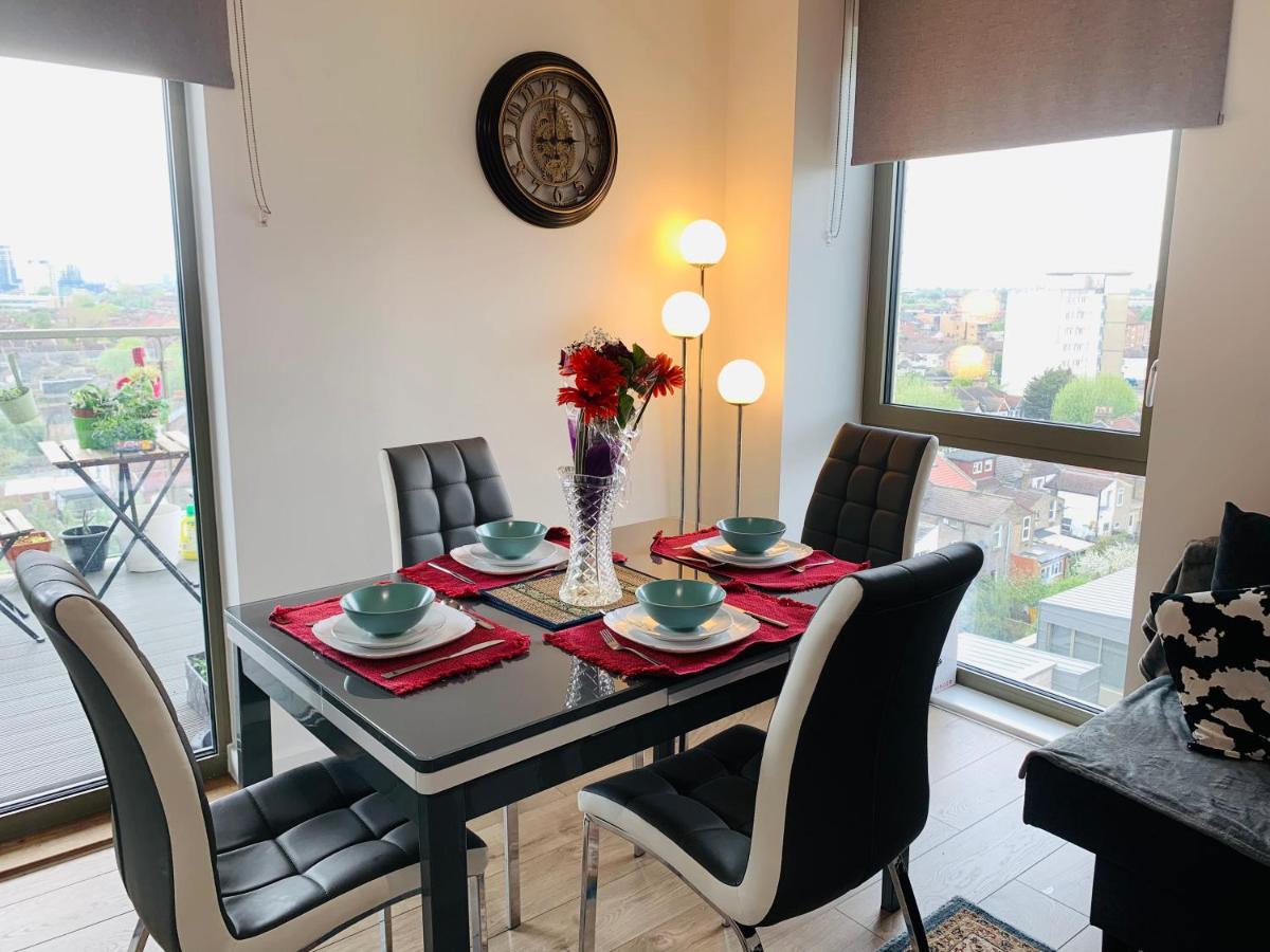 Beautiful 2-Bed Apartment In London *